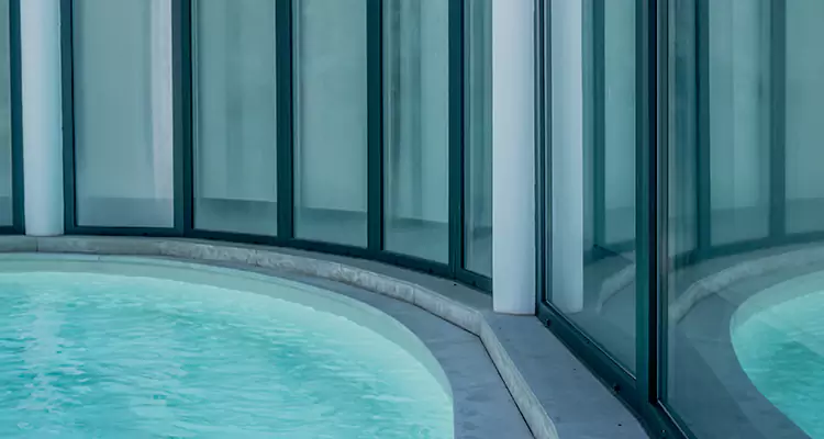 Repair Polyester Screen for Pool Enclosure in Wekiwa Springs, FL