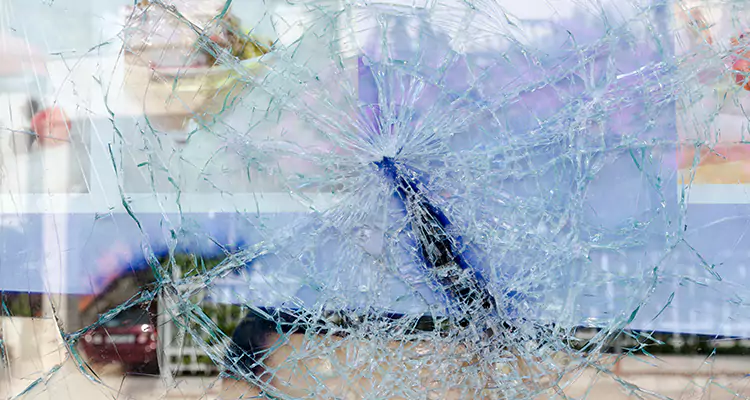 Cracked Glass Balcony Door Repair in Wekiwa Springs, FL