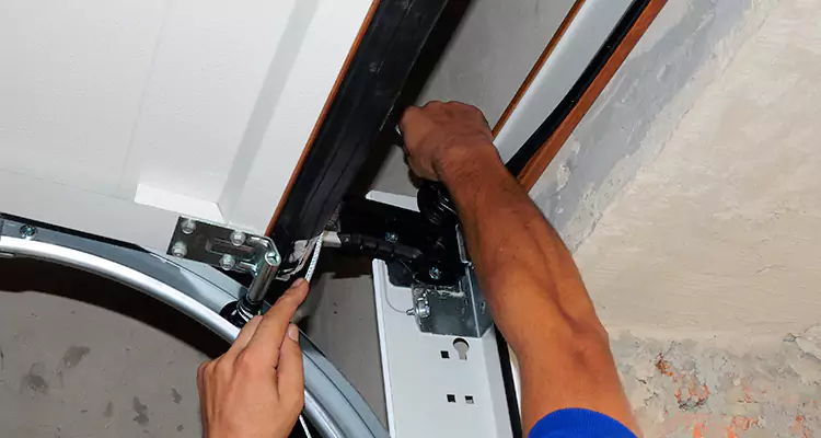 Weatherproof Door Seal Replacement in Wekiwa Springs, FL