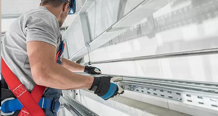 Glass Balcony Railing Replacement in Wekiwa Springs, FL